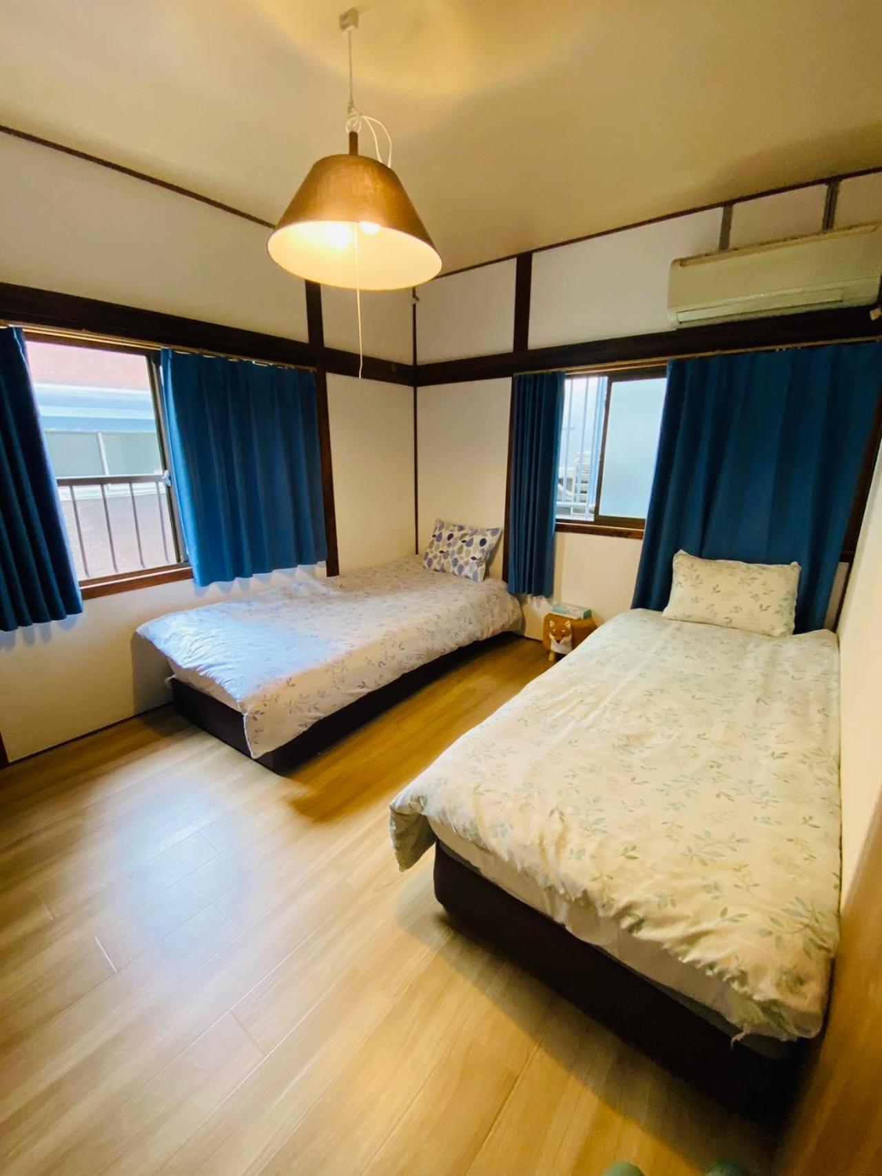 距离namba Shinsaibashi麗子民宿 Osaka Esterno foto
